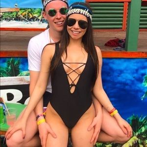 Black one piece xs swimsuit